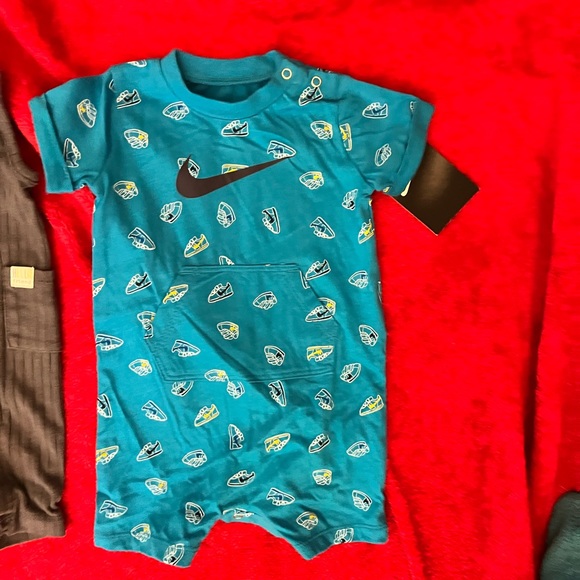 Baby boy bundle 0-3 - Picture 4 of 16